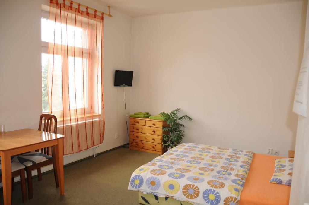 Penzion Pupendo Hradec Kralove Luaran gambar
